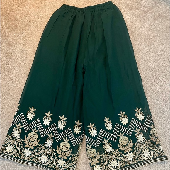 Eid Ramadan special Silk Kurthi palazzo set - Picture 5 of 5